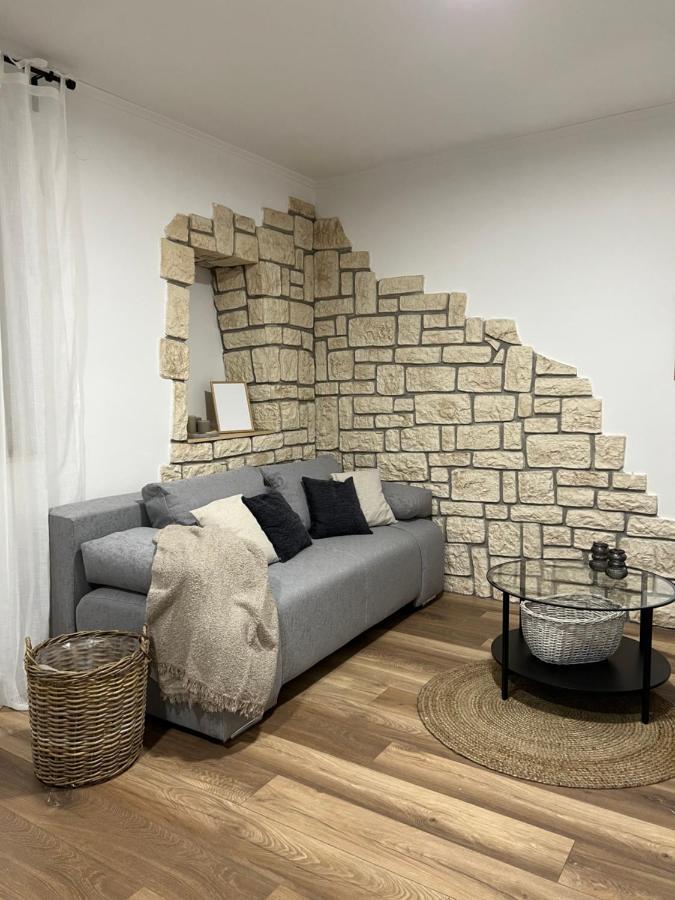 Cinderella Apartment With Free Parking بولا المظهر الخارجي الصورة